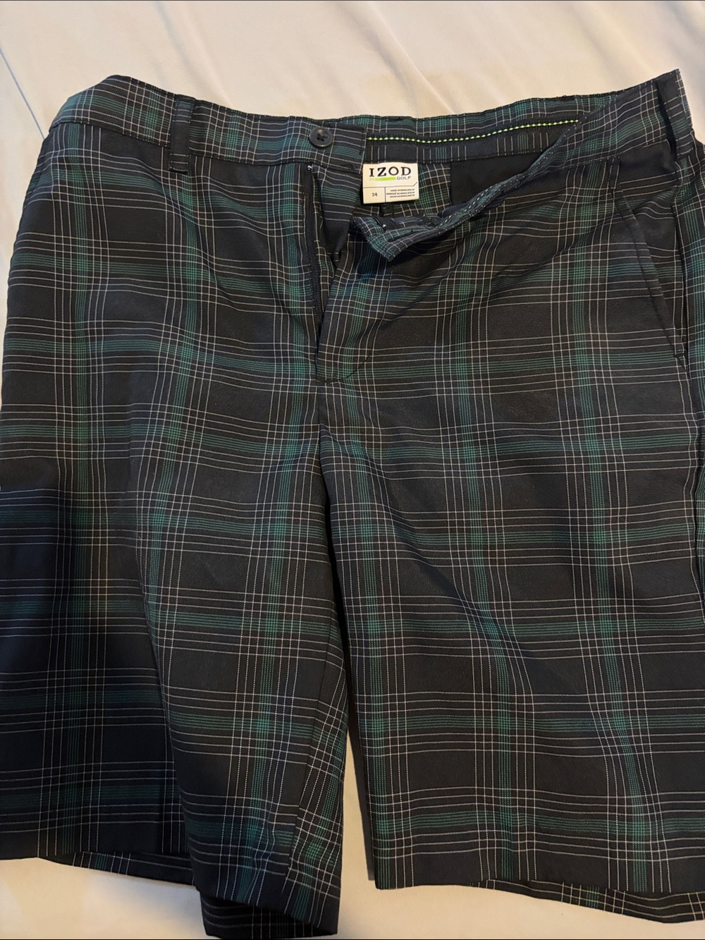IZOD Men's Black Plaid Performance Shorts Size 34
